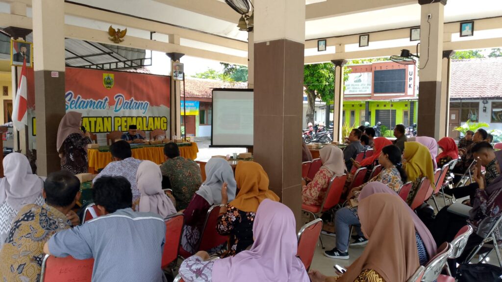 Implementasi Kebijakan Nasional terkait Transformasi Data Sosial Ekonomi Masyarakat dari Data Terpadu Kesejahteraan Sosial (DTKS)